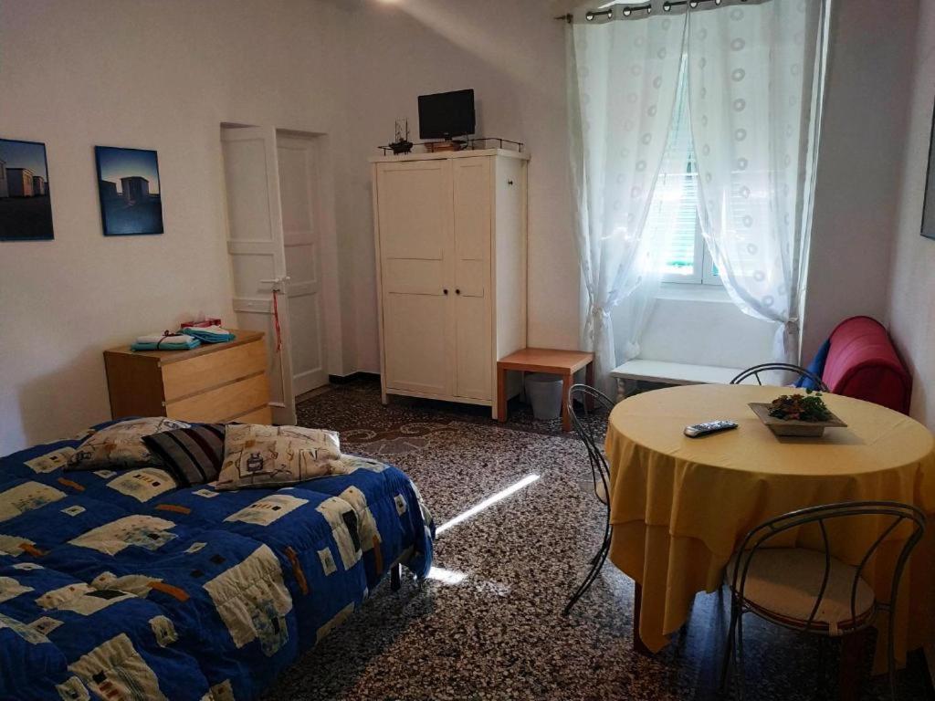 Delfino Blue Hotel Genoa Exterior photo